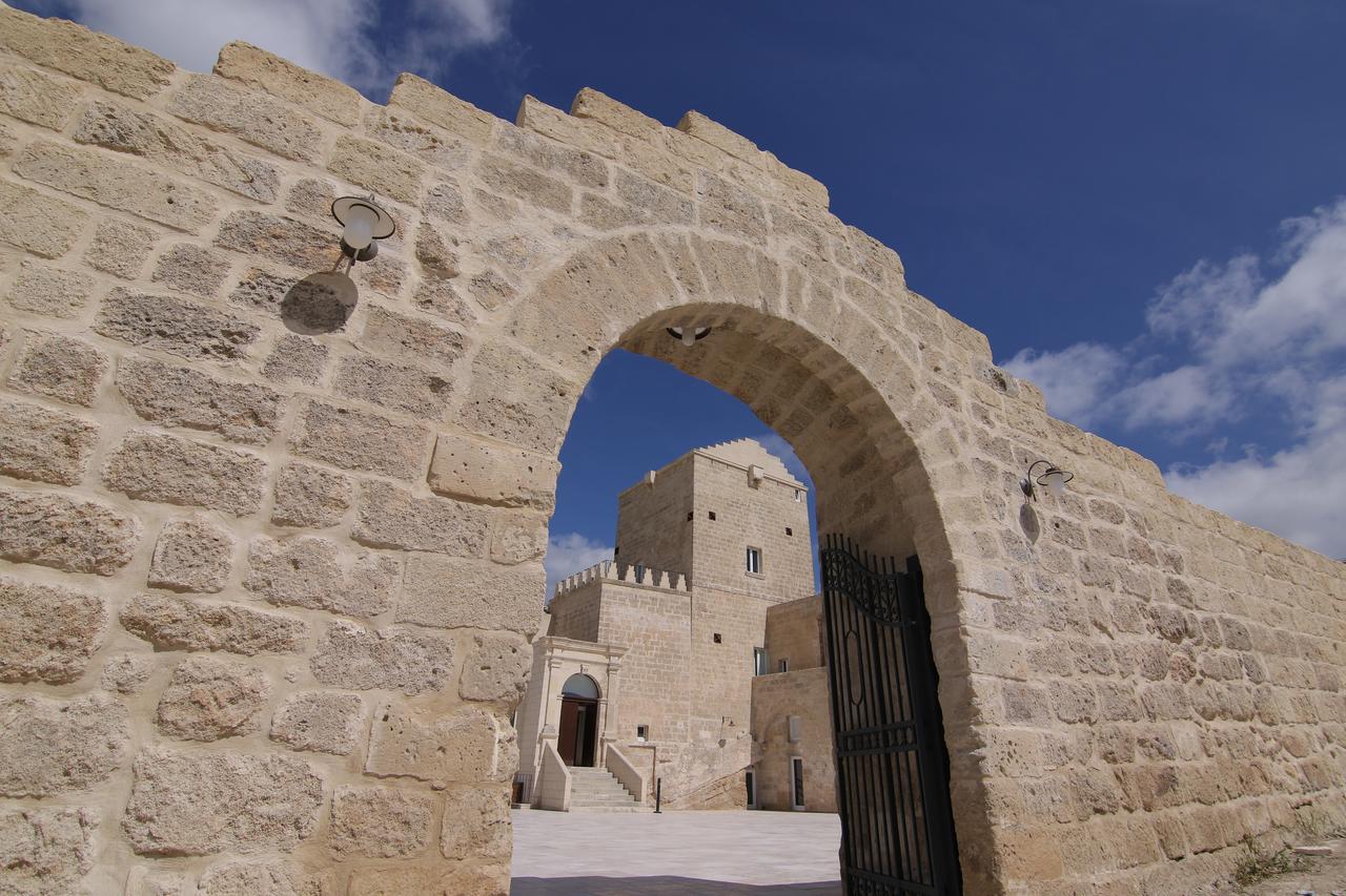 Masseria Fortificata San Francesco Matera Bagian luar foto