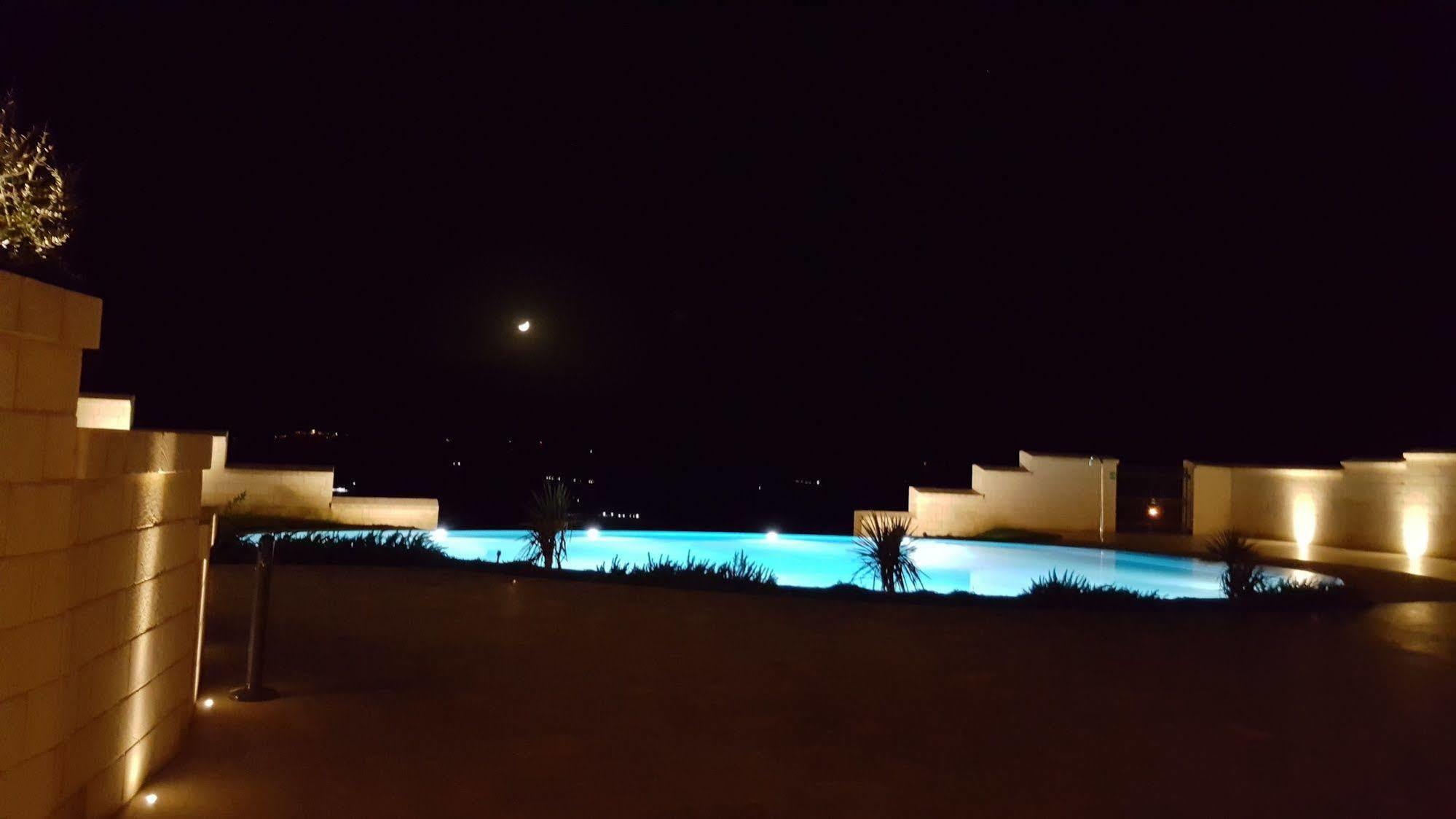 Masseria Fortificata San Francesco Matera Bagian luar foto